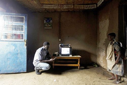 pb-121011-rwanda-da-04.photoblog900