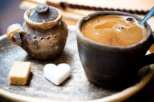 tazzina-di-caffe-e-zollette
